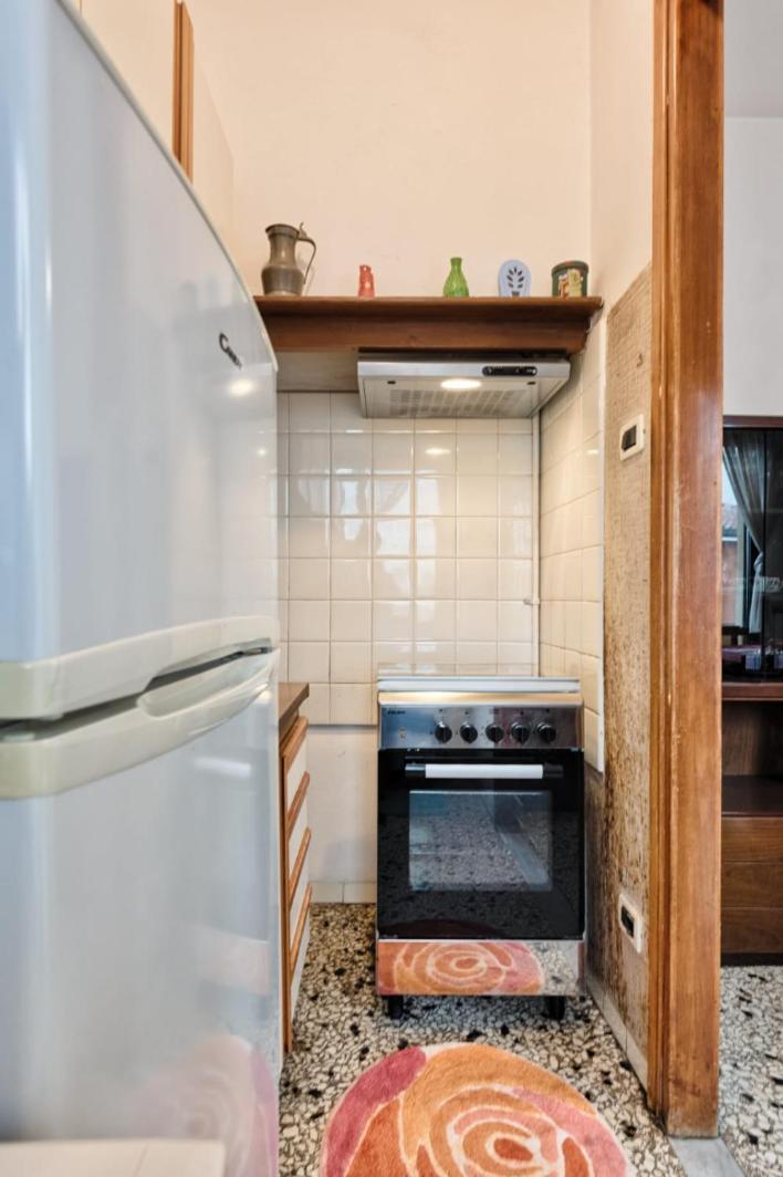 Easy Old Apartment Venedig